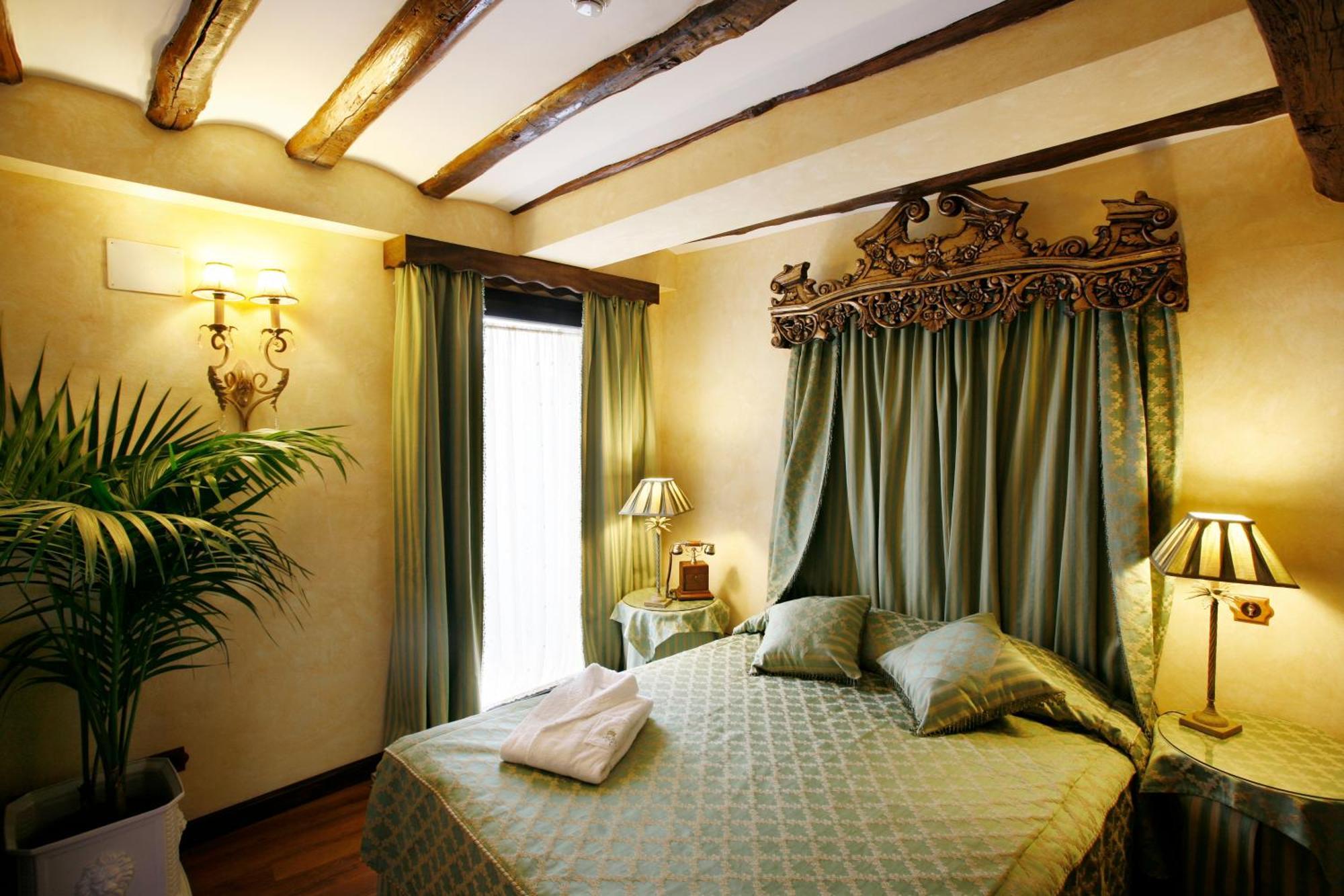 Hotel Boutique Real Casona De Las Amas Azofra Εξωτερικό φωτογραφία