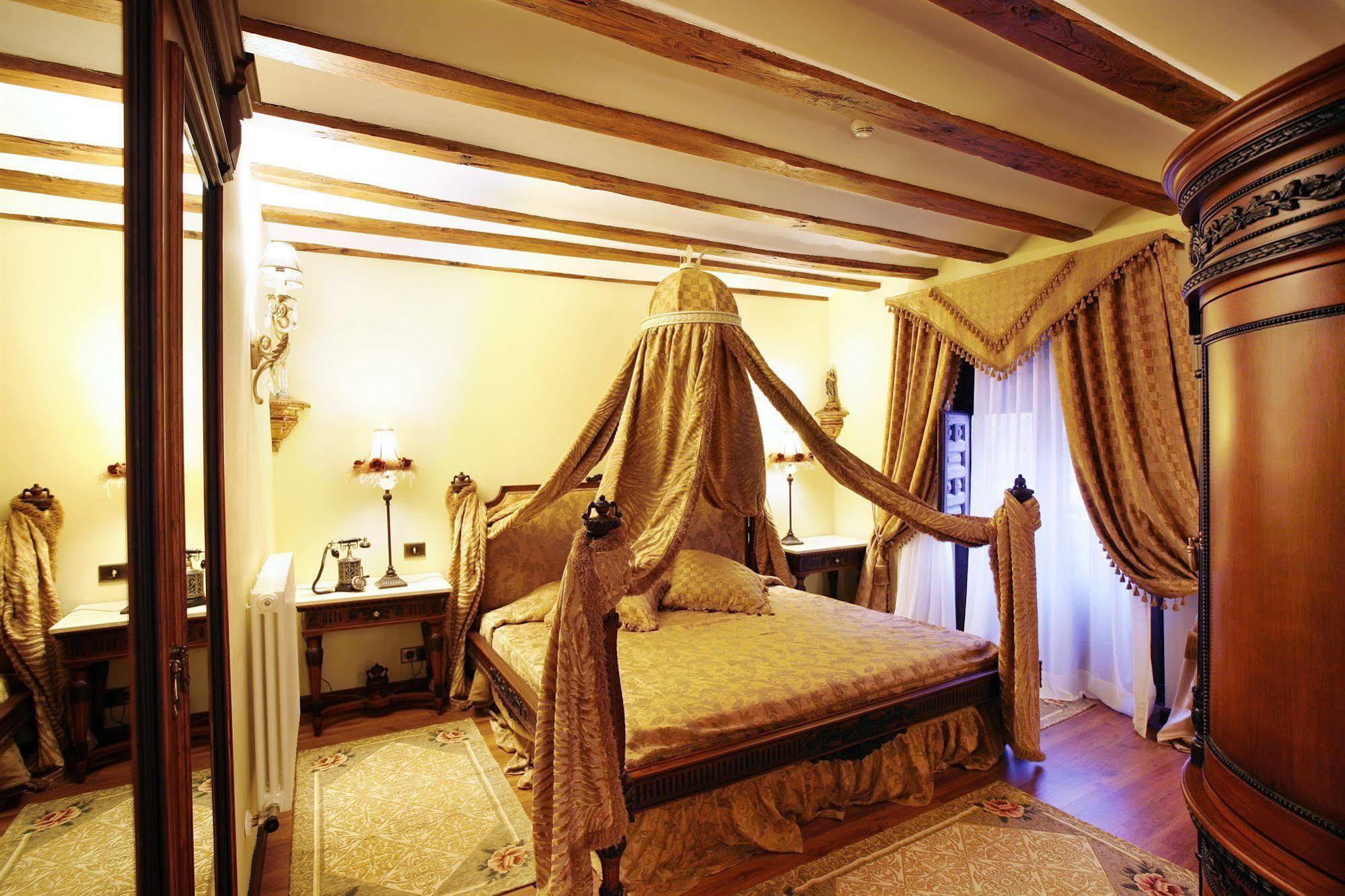 Hotel Boutique Real Casona De Las Amas Azofra Εξωτερικό φωτογραφία